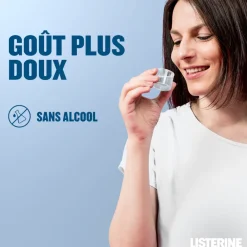 Bain de bouche soin blancheur goût plus léger Listerine - flacon de 500ml