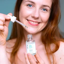 [B3] Ampoule Hydra Concentré réparateur SVR