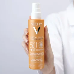 Capital Soleil SPF50+ spray protecteur réhydratant Vichy - spray de 200ml