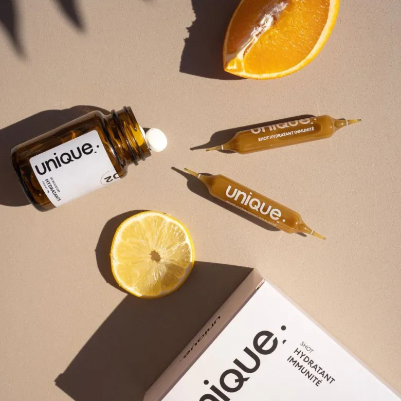 Duo hydratation & immunité Unique - boîte de 30 ampoules + 30 boosters hydratants