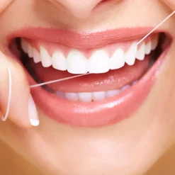 Essential Fil dentaire ciré mentholé Oral-B - rouleau de 50m
