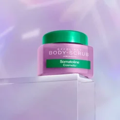 Exfoliant Body-Scrub luminosité Somatoline Cosmetic - pot de 350g