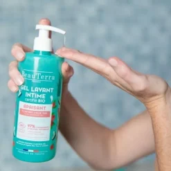Gel lavant intime certifié bio apaisant Beauterra - flacon-pompe de 500ml