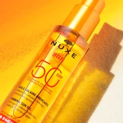 Huile solaire bronzante visage et corps SPF50 Nuxe - spray de 150 ml