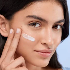 Hyaluronic Moisture peau normale à sèche Isdin - pot de 50 ml