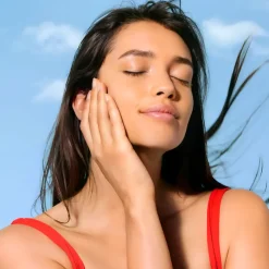 Lait fraîcheur après-soleil visage et corps Nuxe sun - tube de 200 ml