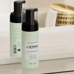 La mousse nettoyante Lierac
