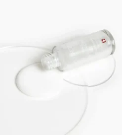 Nail Corrector Illuminateur minéral Poderm - flacon de 8ml