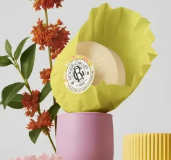 Savon parfumé Fleur d'Osmanthus Roger & Gallet - pain de 100 g