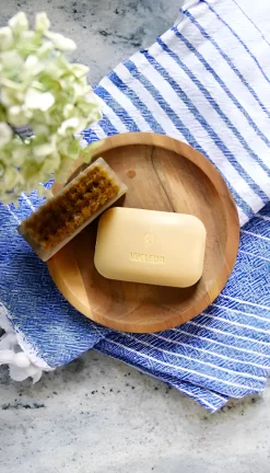 Savon végétal au calendula Weleda - 1 pain de 100g