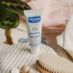 Soin croûtes de lait bébé et enfant Mustela - tube de 40 ml