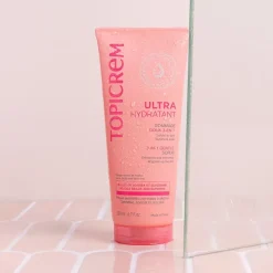 Ultra hydratant gommage doux 3-en-1 Topicrem - tube de 200ml