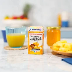Vitamine C Gelée Royale 250mg Résistance de l'organisme Juvamine - boîte de 50 gélules